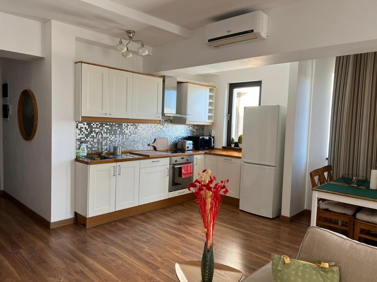 Apartament Pipera 1 *
